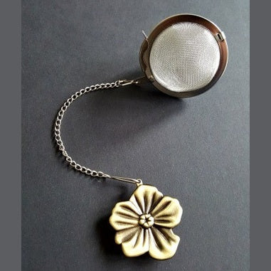 Tee-Ei Blume