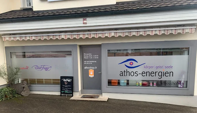 Außenansicht des athosshop Ladens in Gähwil